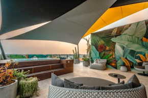 Onyx Beach Hotel